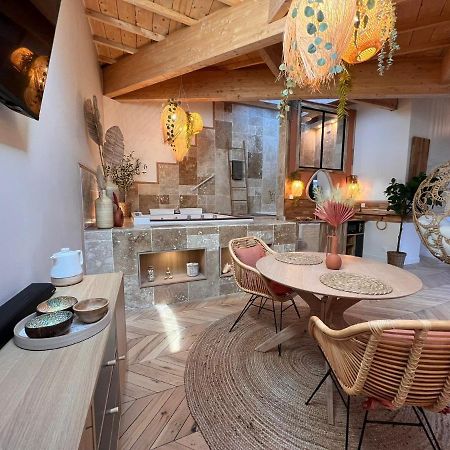 Suite Bali Les Petits Plaisirs Angers Exterior photo